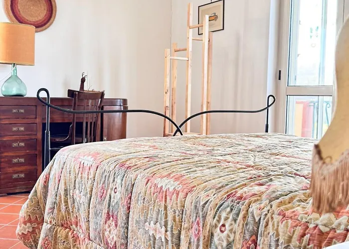 Ai Due Pini Casa de Férias Ricadi